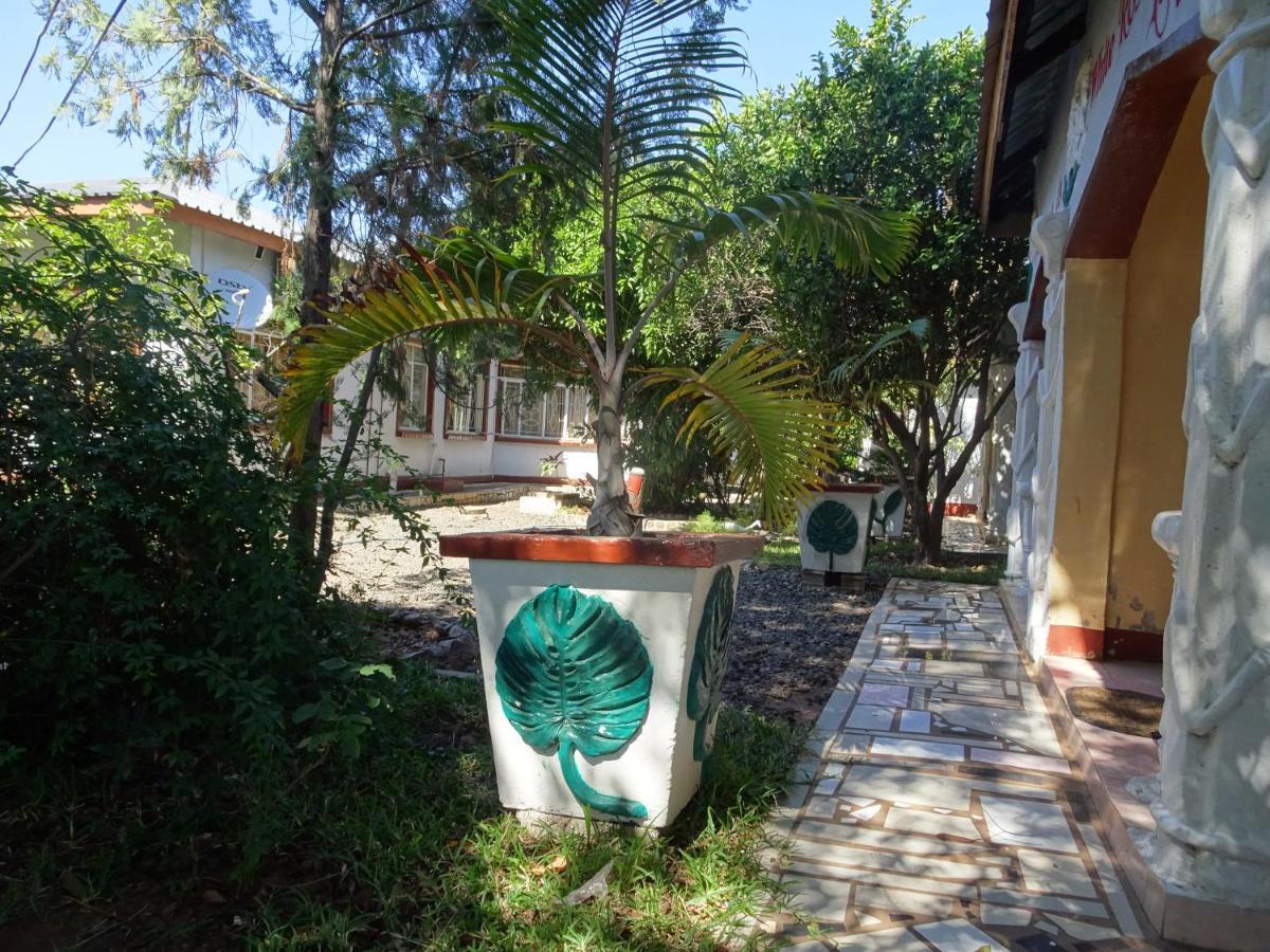 White Rose Lodge Livingstone Exterior foto