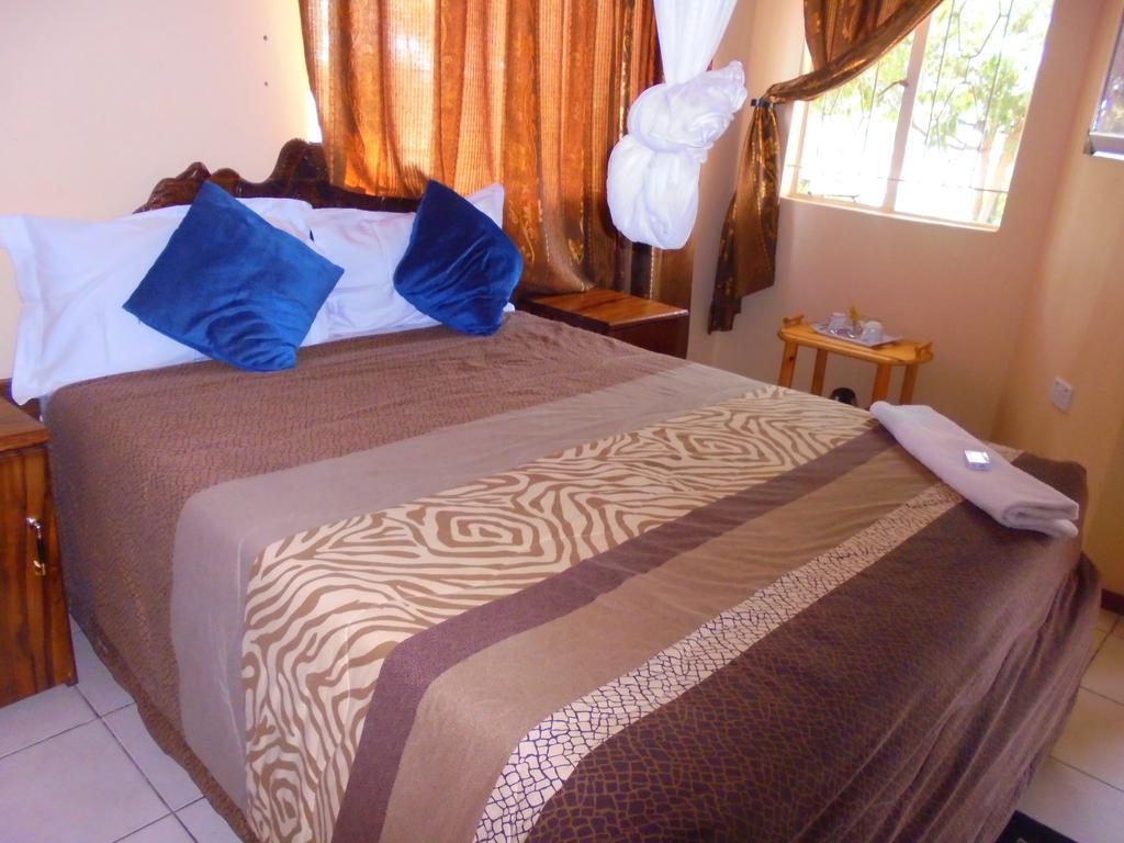 White Rose Lodge Livingstone Zimmer foto